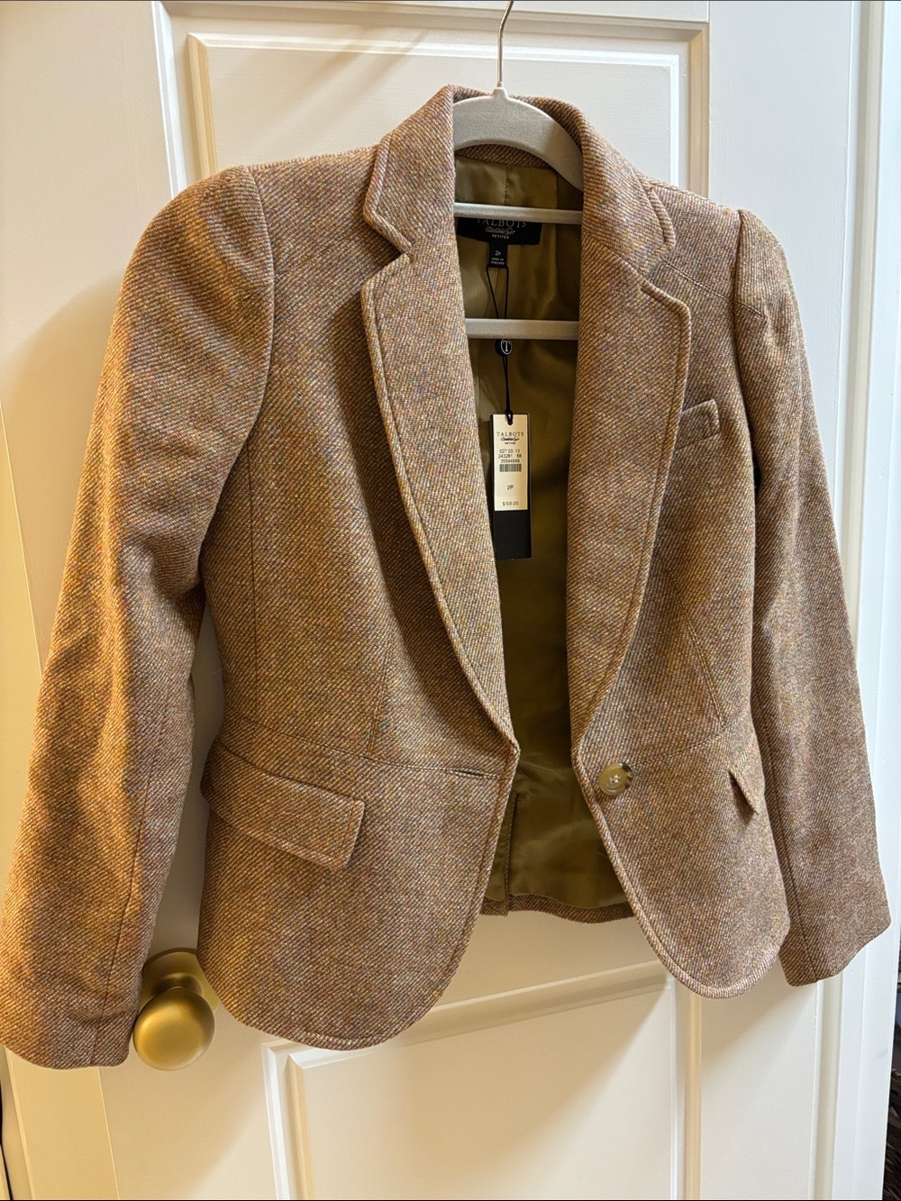 NWT Talbots Wool Blend Suit Jacket Kate Fit 2P but fits more like a zero petite.